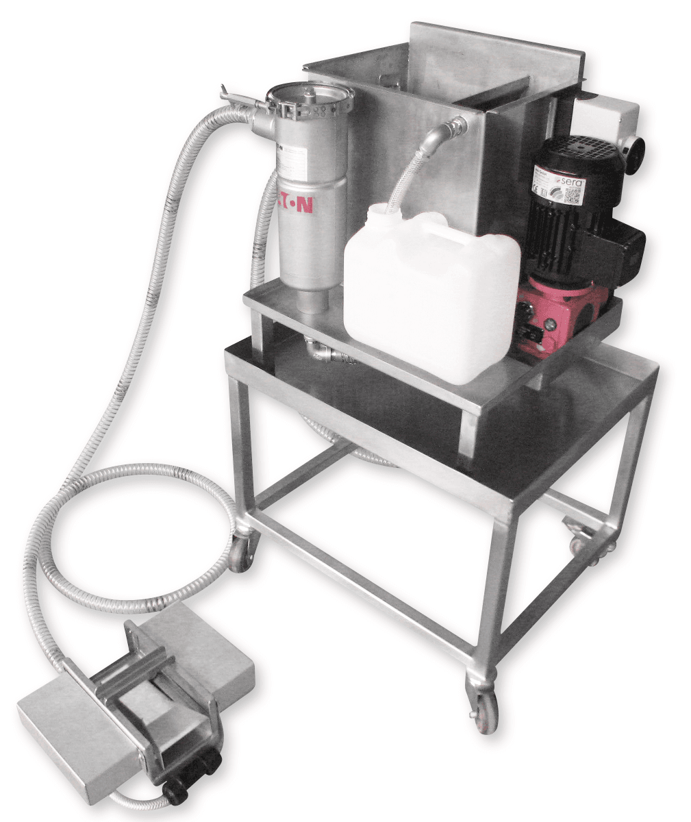 tramp oil separator with skimmer